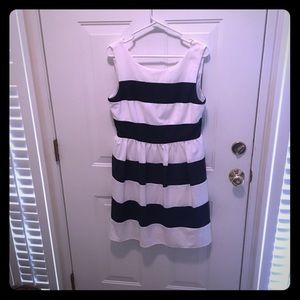 Dress barn Navy and White Sleeveless Dress